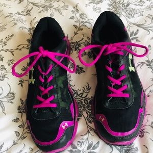 UNDER ARMOUR Sneakers 6Y/European 39